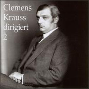Conducts the Vienna Philharmonic 2