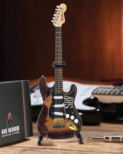 AXE HVN STEVIE RAY VAUGHAN FENDER STRAT SRV GTR