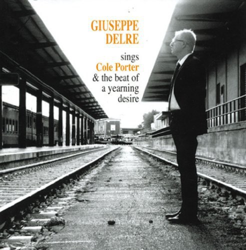 Sings Cole Porter [Import]