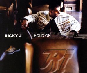 Hold on (IMPORT)