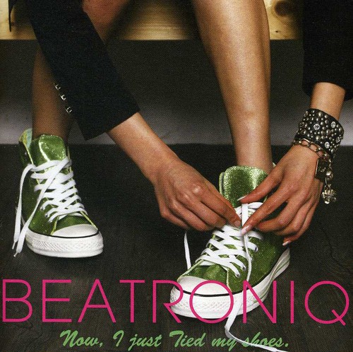Now I Just Tied My Shoes [Import]
