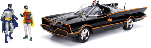 TV SERIES 1:18 BATMOBILE & 3 BATMAN & ROBIN