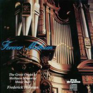 Plays Great Organ of Methuen Memorial Music Hall