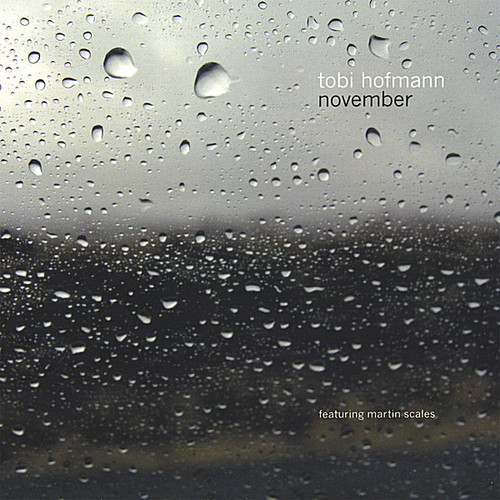November|Tobi Hofmann