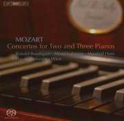 Concertos for Two & Three Pianos , Manfred Huss