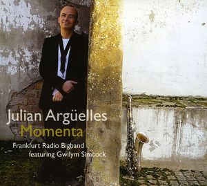 Momenta , Julian Arg elles