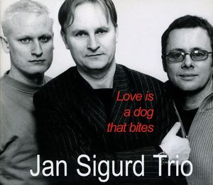 Love Is a Dog That Bites , Hayati Kafe