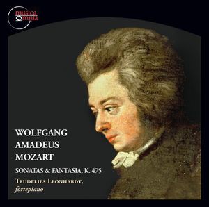 Sonatas & Fantasia K 475 , Trudelies Leonhardt