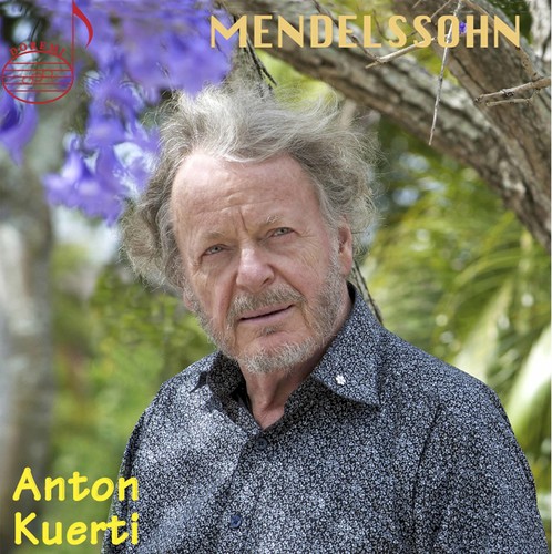 Plays Mendelssohn