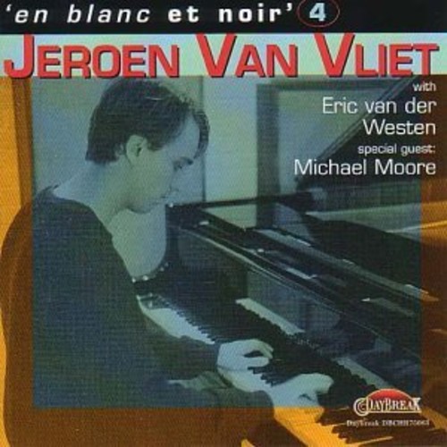 V4: En blanc et noir
