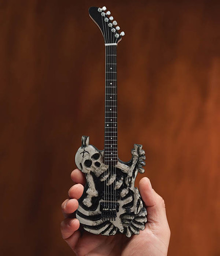 George Lynch Signature Skull & Bones J.FROG 10 Inch Miniature Guitar Replica