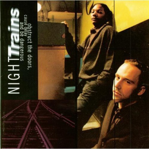 Obstruct the Doors Cause Delay & Be Dangerous [Import]