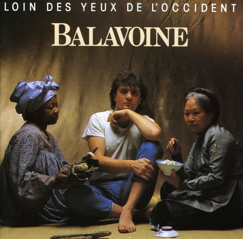 Loin Des Yeux de L'occident [Import]
