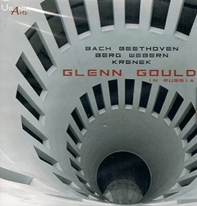 Glenn Gould in Russia , Gould