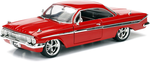 Jada Toys - 1:24 Fast & Furious 8 - Dom's Chevy Impala