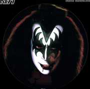 Gene Simmons , Kiss