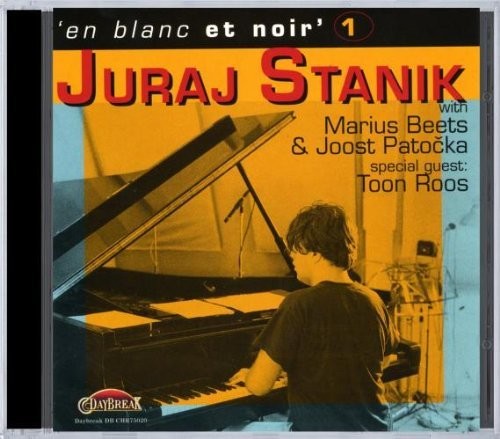 V1: En blanc et noir