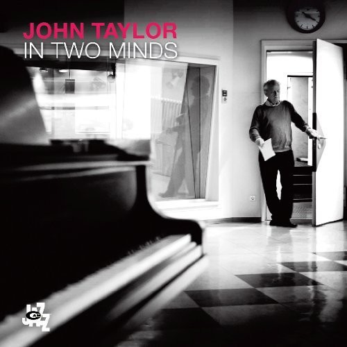 In Two Minds [Import]
