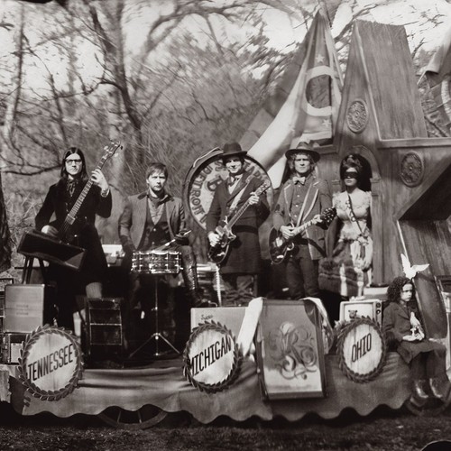 The Raconteurs - Consolers Of The Lonely